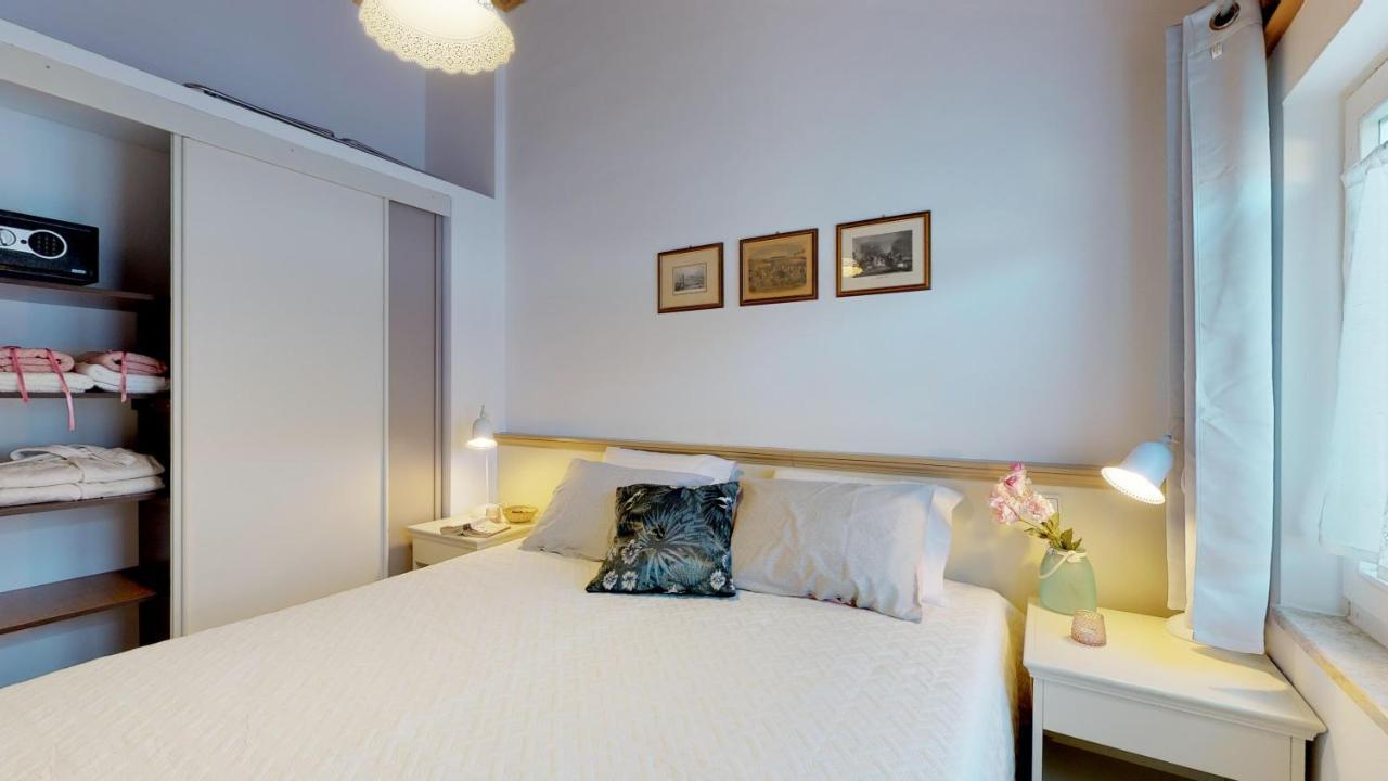 Lara Deluxe Superior 5 Star Apartment, Your Piece Of Heaven By The Sea & Park Novigrad Istria Exteriör bild