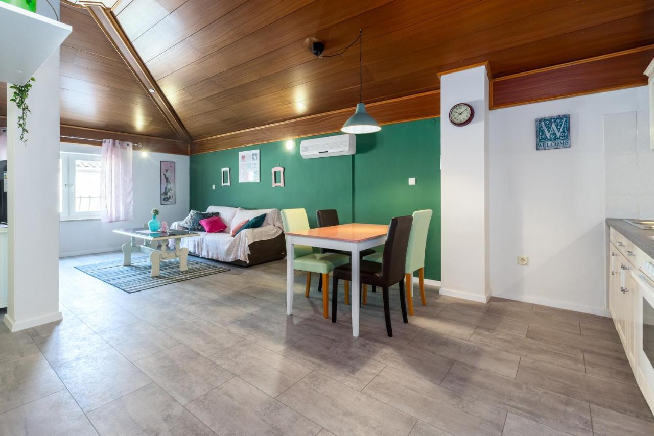 Lara Deluxe Superior 5 Star Apartment, Your Piece Of Heaven By The Sea & Park Novigrad Istria Exteriör bild