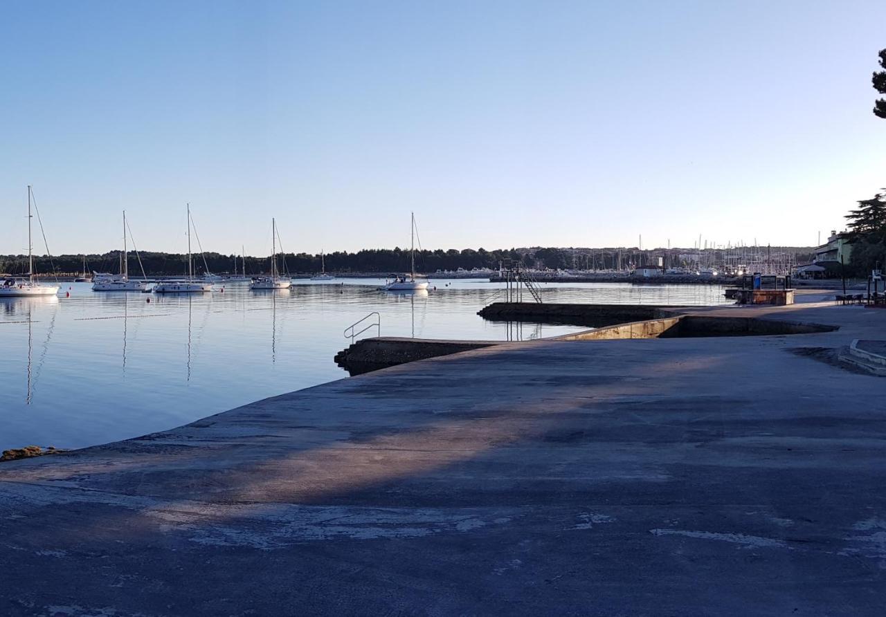 Lara Deluxe Superior 5 Star Apartment, Your Piece Of Heaven By The Sea & Park Novigrad Istria Exteriör bild